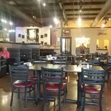 Dos Leones - Restaurant | 2208 TX-16, Graham, TX 76450, USA