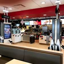 McDonald's - Cafe | 150 W Lind Ct, Mankato, MN 56001, USA