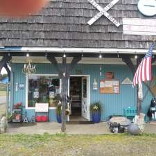 Molly's Station & More | 4603 Pacific Way, Seaview, WA 98644, USA