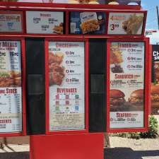 Popeyes Louisiana Kitchen | 801 Park St, Laredo, TX 78040, USA