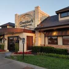 Cheddar's Scratch Kitchen 