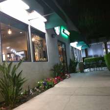 Starbucks - Cafe | 2206 Torrey Pines Rd B, La Jolla, CA 92037, USA