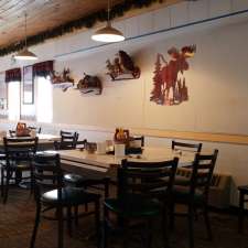 La&#39;s Family Restaurant | 5671 Miller Trunk Hwy, Duluth, MN 55811, USA