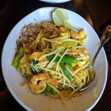 Phnom Penh House - Restaurant | 1514 Webster St, Alameda, CA 94501, USA