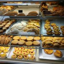 El Carrusel Bakery - Restaurant | 6800 Reseda Blvd, Reseda, CA 91335, USA