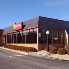 Hardee's - Restaurant | 1703 S Neil St, Champaign, IL 61820, USA