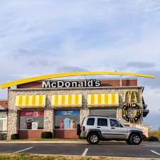 McDonald's - Cafe | 1209 Branson Hills Pkwy, Branson, MO 65616, USA