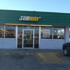 Subway - Restaurant | 1392 S Muskogee Ave, Tahlequah, OK 74464, USA