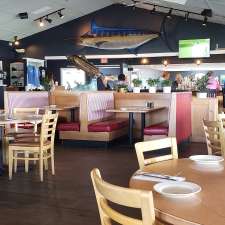 Pilot House Restaurant and Lounge | 14 Gallo Rd, Sandwich, MA 02563, USA