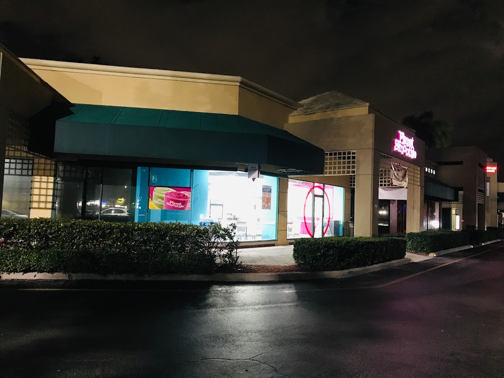 Smoothie 8903 Glades Rd Suite H11, Boca Raton, FL 33434, USA