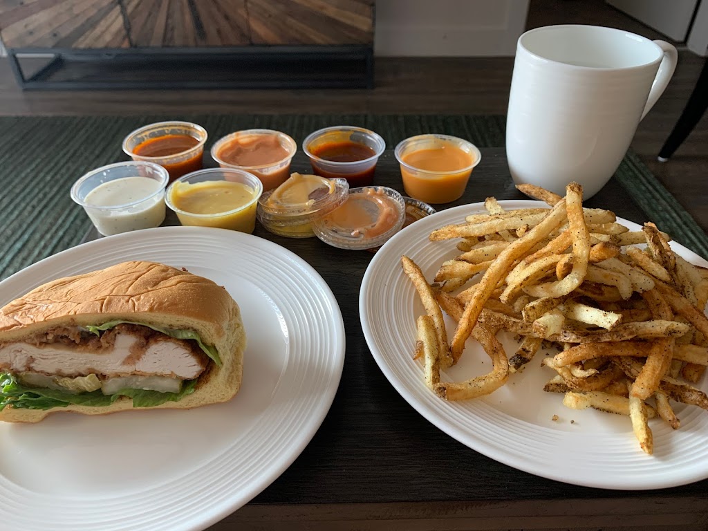Super Chix | restaurant | 158 Red Cliffs Dr, St. George, UT 84790, USA | 4356733250 OR +1 435-673-3250