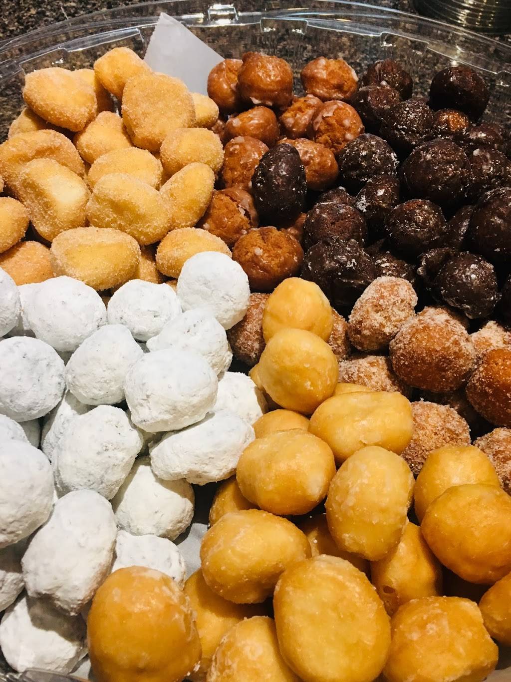 Red Barn Donuts | bakery | 447 W Hudson Rd, Rogers, AR 72756, USA | 4796216233 OR +1 479-621-6233