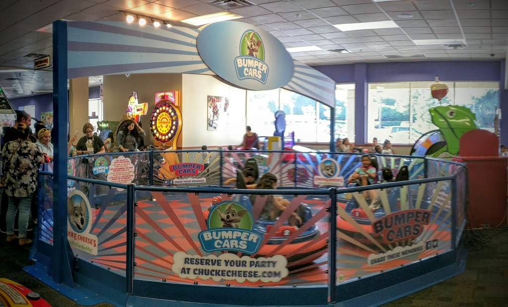 Chuck E. Cheese's 