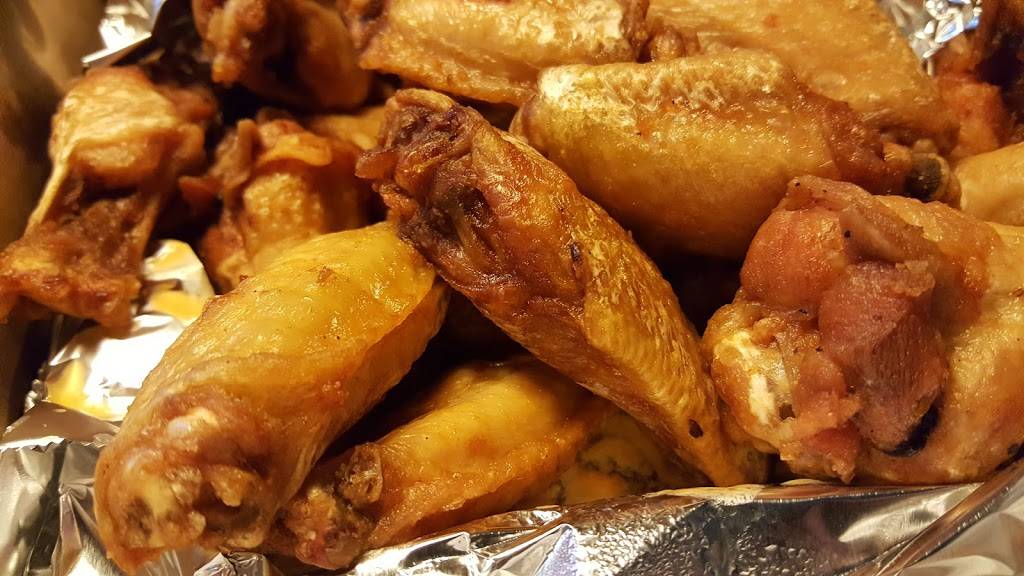 Tredos Pizzeria | restaurant | 8746 Erie Rd, Angola, NY 14006, USA | 7165497775 OR +1 716-549-7775