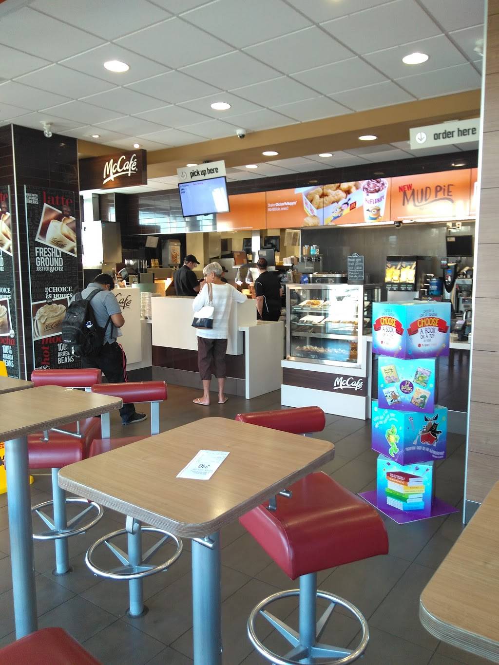 McDonalds | cafe | 44 John Macdonell St, St. Catharines, ON L2T 4C2, Canada | 9056823993 OR +1 905-682-3993