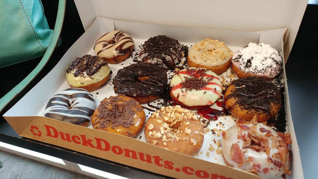 Duck Donuts | bakery | 6104 Kingston Pike, Knoxville, TN 37919, USA | 8652361393 OR +1 865-236-1393