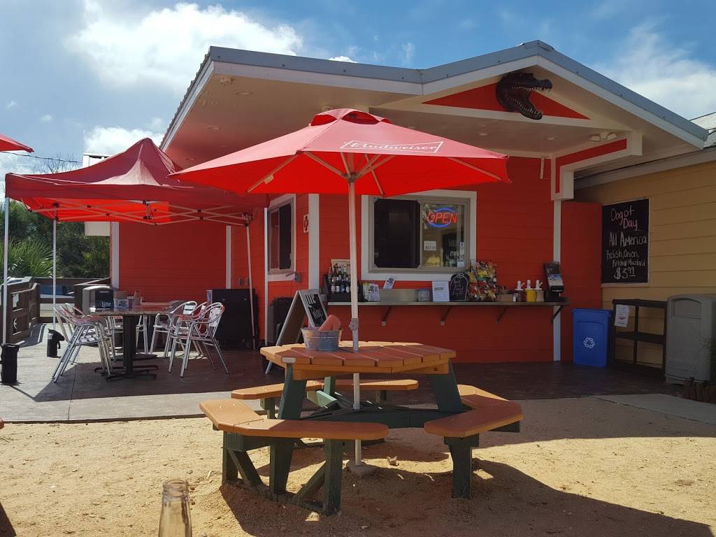 Saltwater Crocs Grill | restaurant | 205 N Ocean Shore Blvd, Flagler Beach, FL 32136, USA | 3866935081 OR +1 386-693-5081