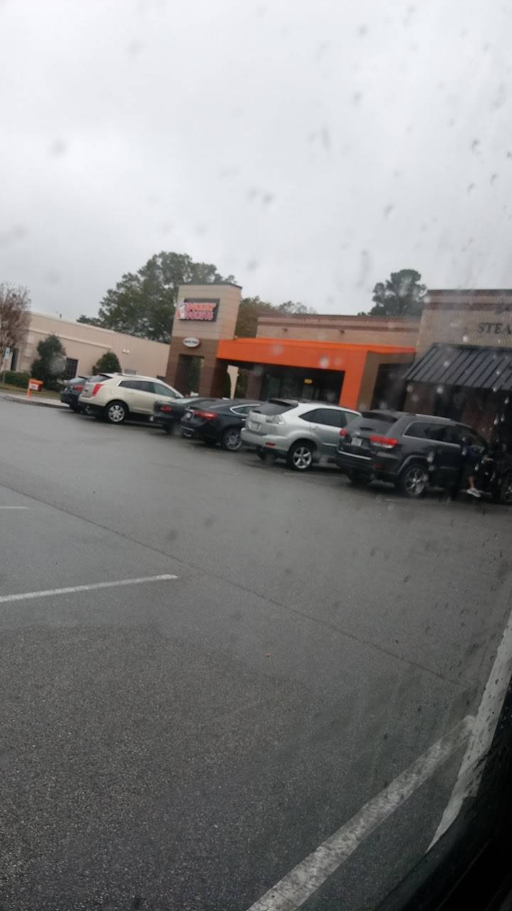 Dunkin | bakery | 301 E Macon St, Warrenton, NC 27589, USA | 2522571611 OR +1 252-257-1611