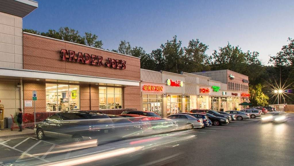 Shoppes of Burnt Mills | shopping mall | 10715 Colesville Rd, Silver Spring, MD 20901, USA | 7034424300 OR +1 703-442-4300
