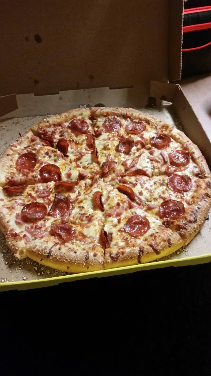 Hungry Howies Pizza | meal delivery | 5086 Station Rd, Erie, PA 16510, USA | 8148994242 OR +1 814-899-4242