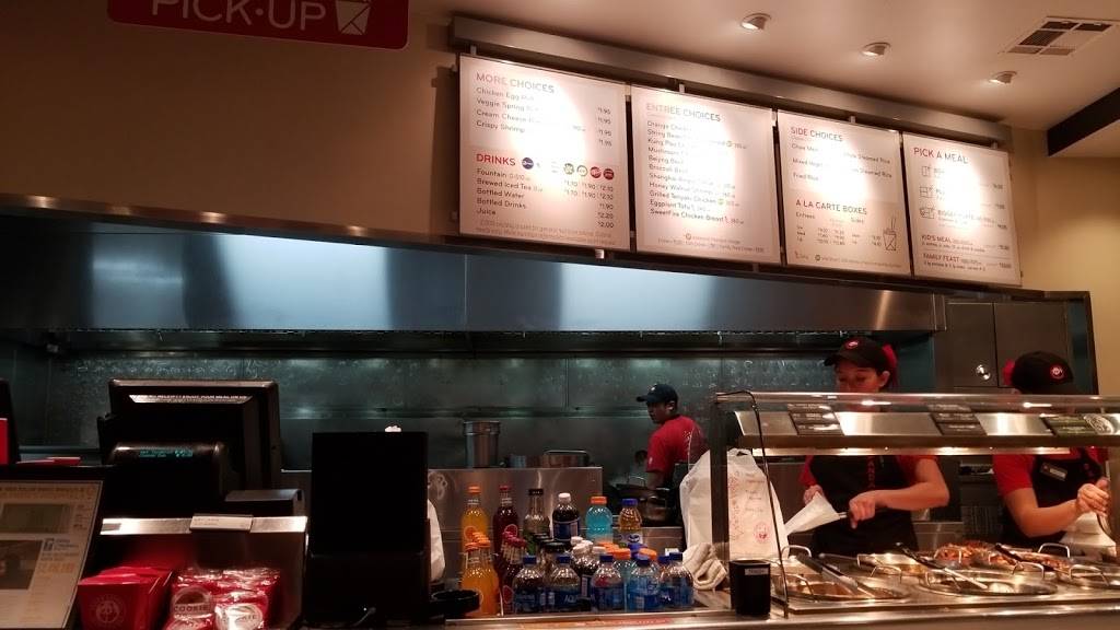 Panda Express | meal takeaway | 3698 W Shaw Ave, Fresno, CA 93711, USA | 5592778828 OR +1 559-277-8828