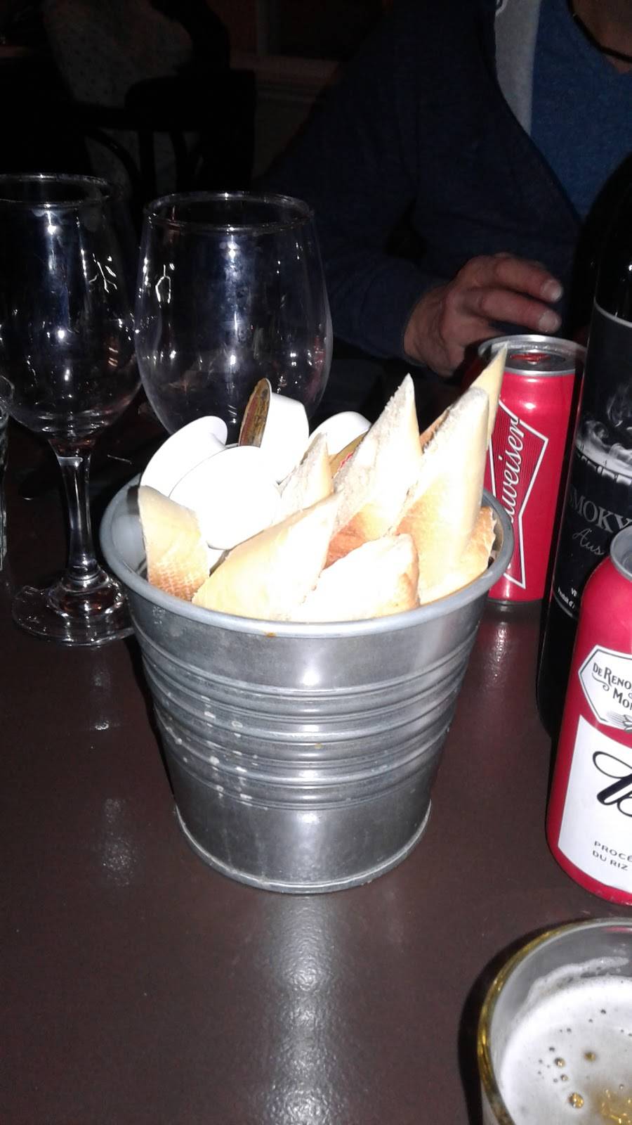 Chez Hector | restaurant | 2070 Route Louis-Cyr, Saint-Jean-de-Matha, QC J0K 2S0, Canada | 4508865840 OR +1 450-886-5840