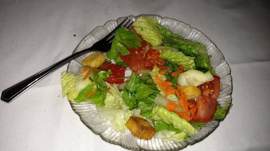 Inn At Maple Grove | restaurant | 2165 State St, Alburtis, PA 18011, USA | 6106824346 OR +1 610-682-4346