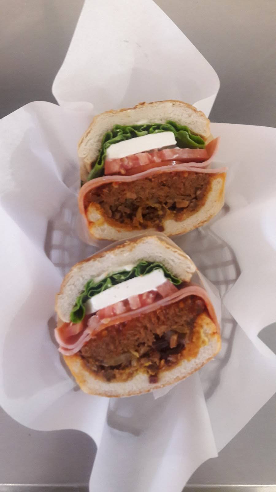 La Pasadita Tortas Gourmet | restaurant | Lago Nte 500, Valle Dorado, 22890 Ensenada, B.C., Mexico | 016462489744 OR +52 646 248 9744