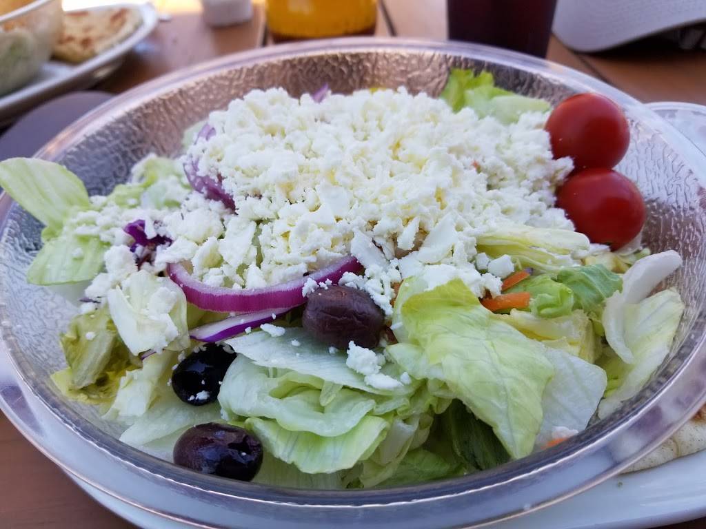 Demetris On the Lake | restaurant | 6-8 Lake Shore Dr W, Dunkirk, NY 14048, USA | 7162031386 OR +1 716-203-1386