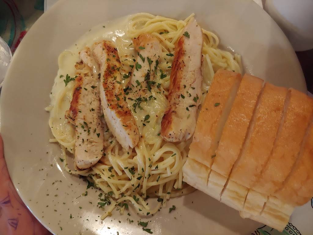 Vera’s Seafood Abita Springs | restaurant | 69455 LA-59, Abita Springs, LA 70420, USA | 9853277829 OR +1 985-327-7829
