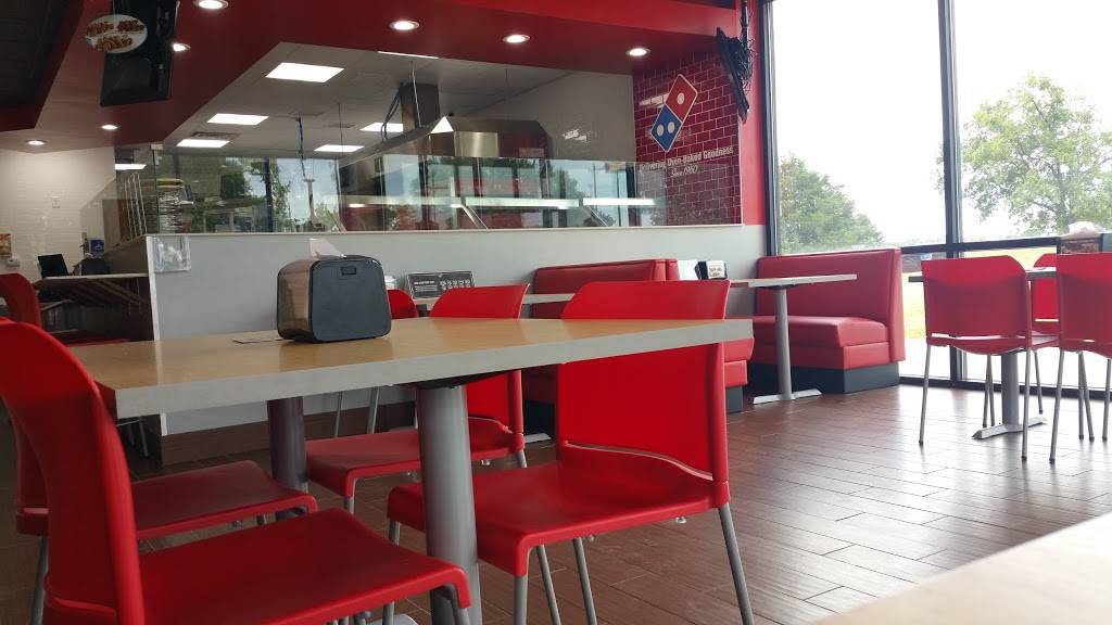 Dominos Pizza | meal delivery | 1020 N US Hwy 377 N, Ste A, Whitesboro, TX 76273, USA | 9035643444 OR +1 903-564-3444