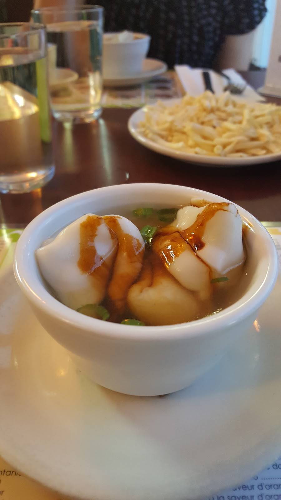 Restaurant Nouilles Orientales | restaurant | 1169 Bd Curé Poirer O, Longueuil, QC J4K 2G1, Canada | 4509289222 OR +1 450-928-9222
