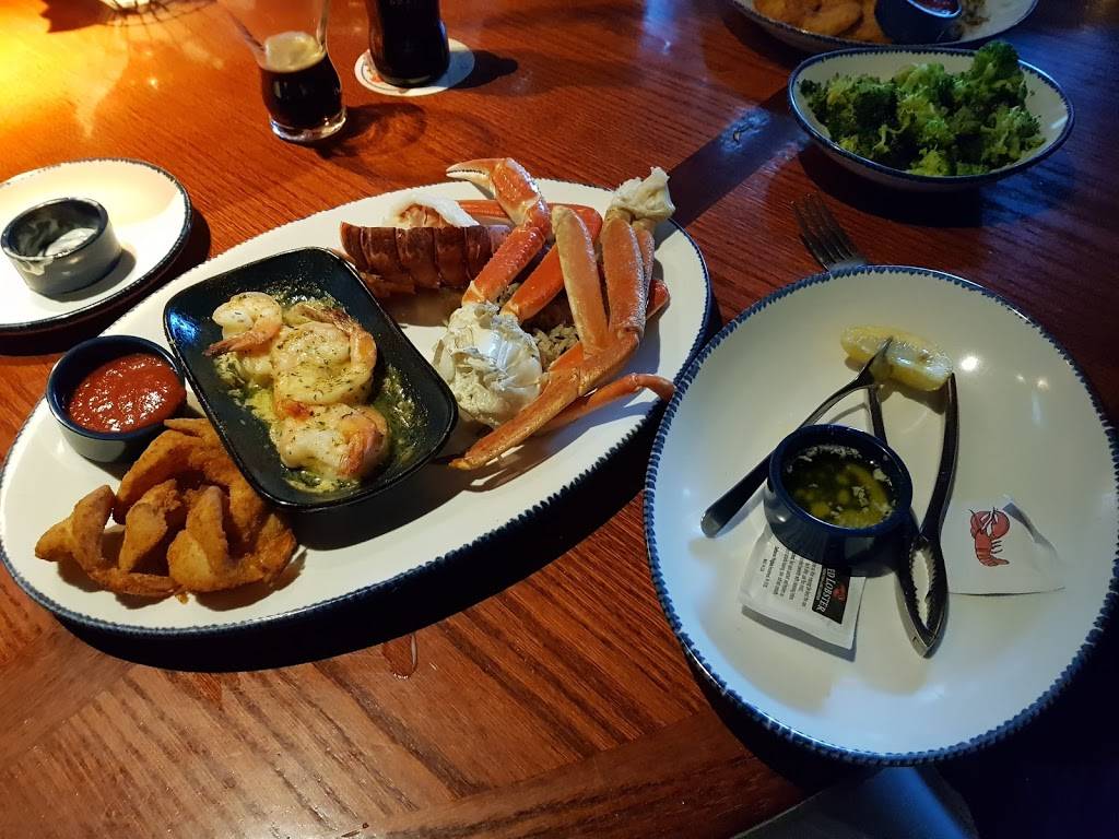 Red Lobster | restaurant | 901 W Bridge Rd, Dalton, GA 30720, USA | 7062793601 OR +1 706-279-3601