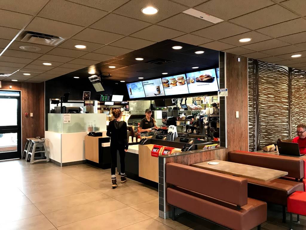 McDonalds | cafe | 600 Daron Dr, Palmer, AK 99645, USA | 9077460335 OR +1 907-746-0335