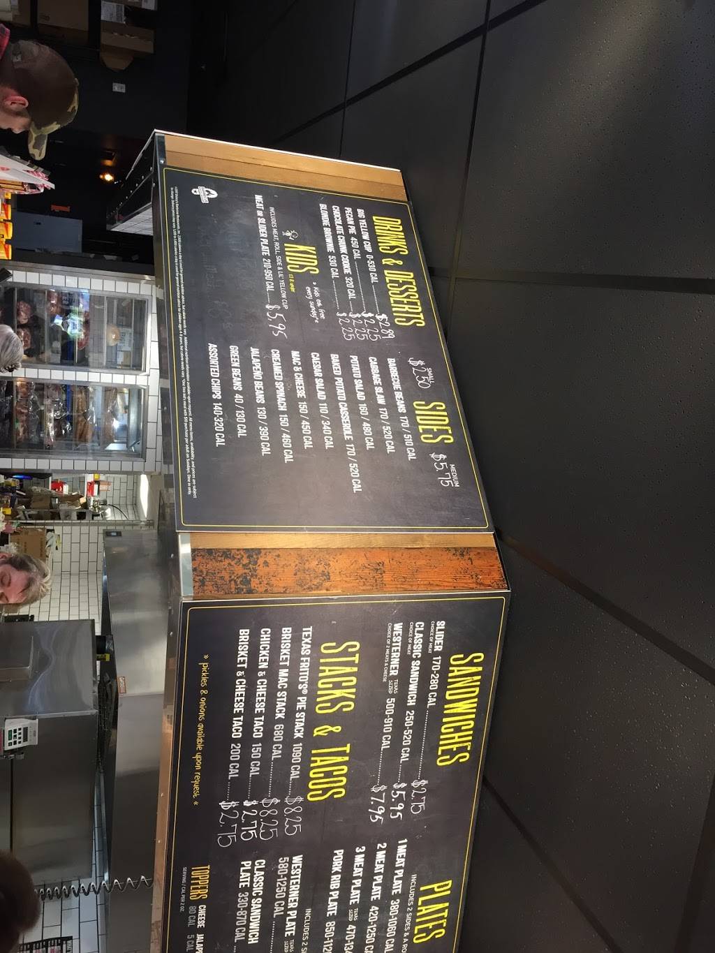 Dickeys Barbecue Pit | restaurant | 3784 Parkway Ste 101, Pigeon Forge, TN 37863, USA | 8659080096 OR +1 865-908-0096