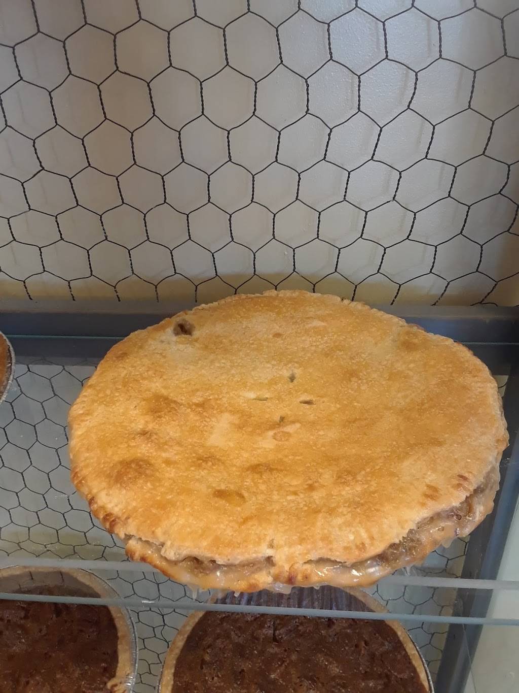 Ruthie's Farmhouse Pies | 104 Central Ave, Pattonsburg, MO 64670, USA