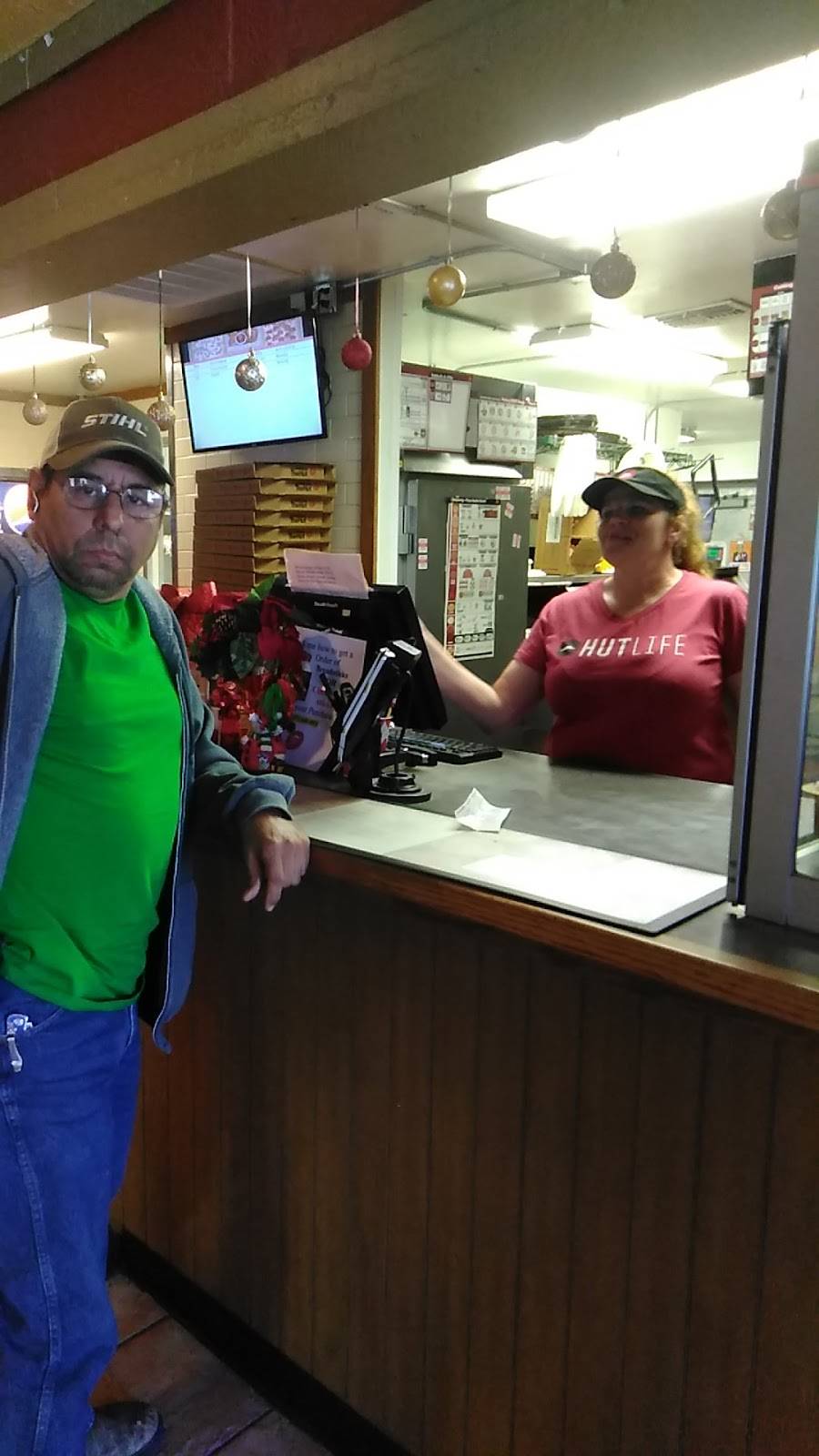 Pizza Hut | restaurant | 404 E Wise St, Bowie, TX 76230, USA | 9408725444 OR +1 940-872-5444