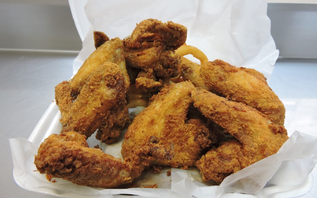 JJ Fish and Chicken | meal takeaway | 26 E Adams St, Chicago, IL 60603, USA | 3125780220 OR +1 312-578-0220