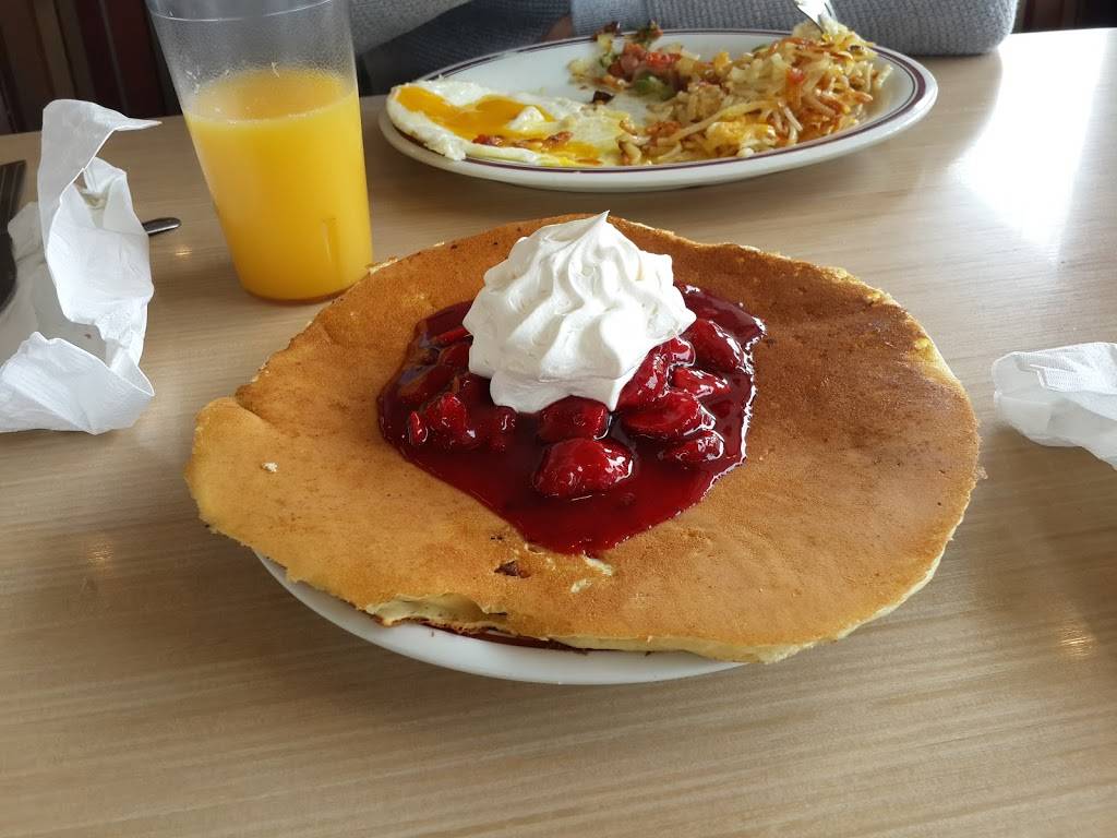 Huddle House | meal takeaway | 15 Old Blairsville Rd, Cleveland, GA 30528, USA | 7068655922 OR +1 706-865-5922