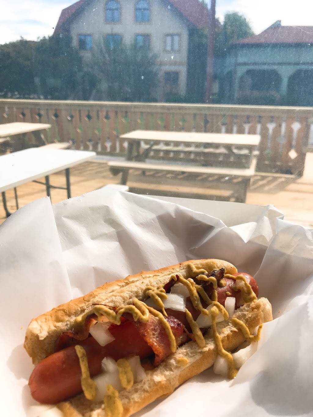 Chattahoochee Dog Haus | restaurant | 3620, 8016 S Main St, Helen, GA 30545, USA | 7068781044 OR +1 706-878-1044