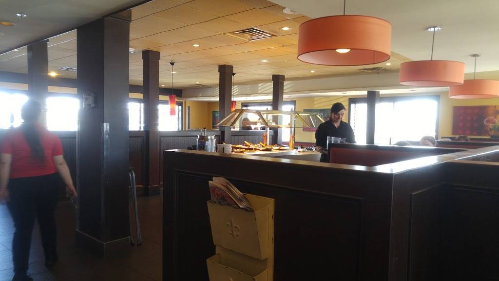 Pizza Hut | meal delivery | 3575 Boulevard Taschereau, Saint-Hubert, QC J4T 2G2, Canada | 4504431248 OR +1 450-443-1248