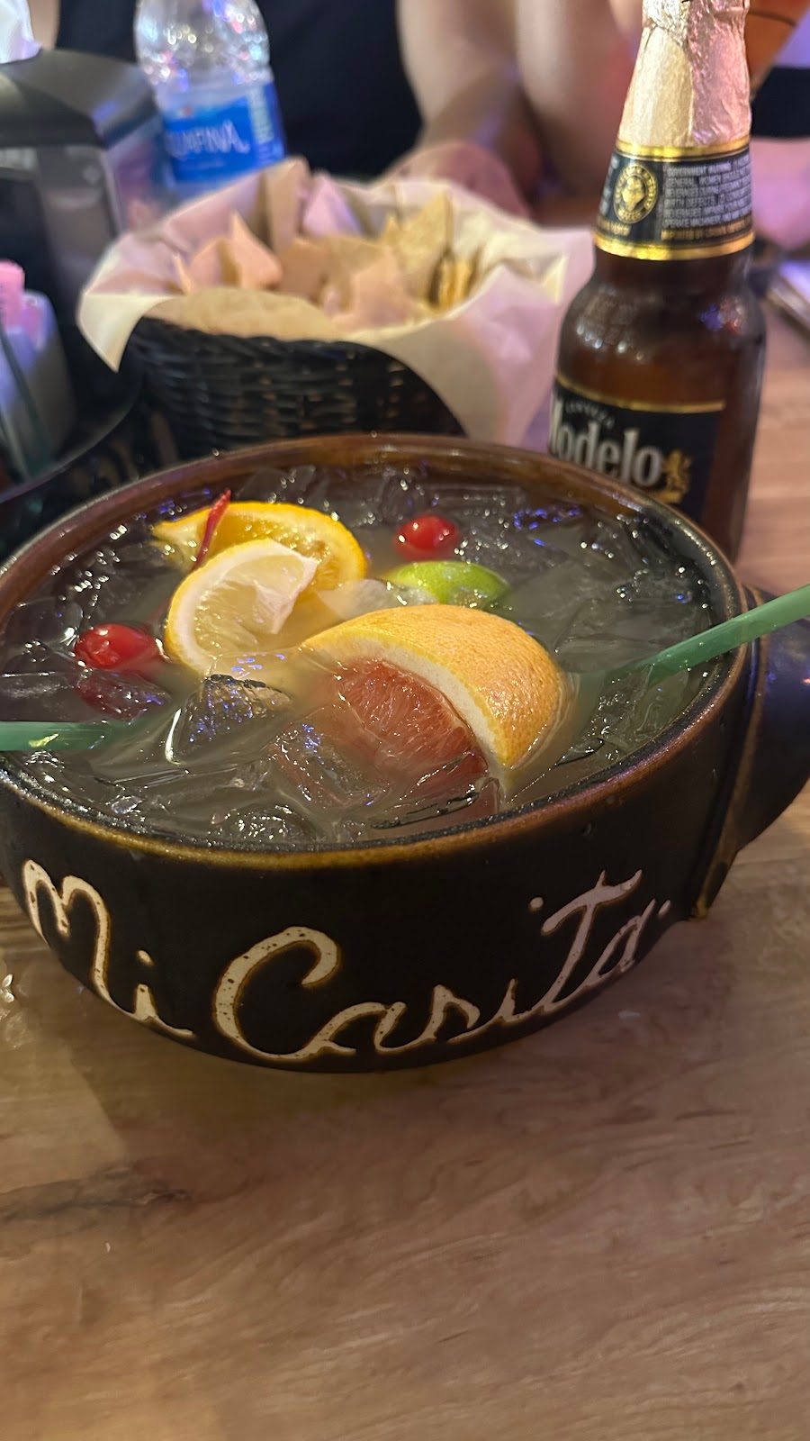Mi Casita | restaurant | 111 Clarissa Ave, Avalon, CA 90704, USA | 3105101772 OR +1 310-510-1772