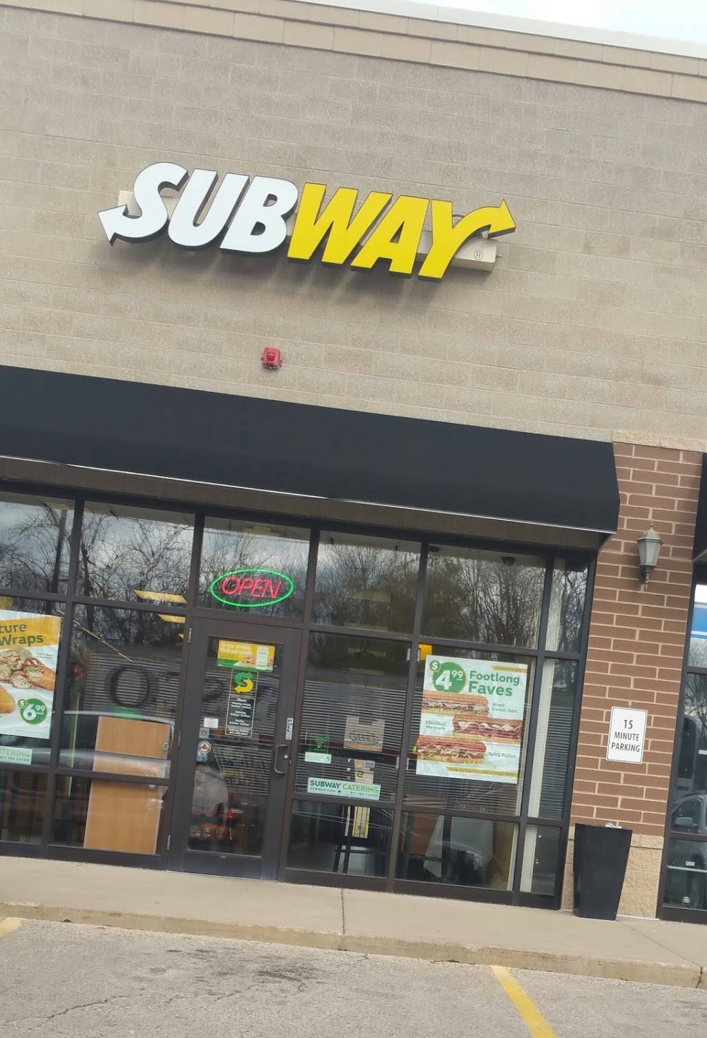 Subway Restaurants | 159 N Milwaukee Ave, Libertyville, IL 60048, USA