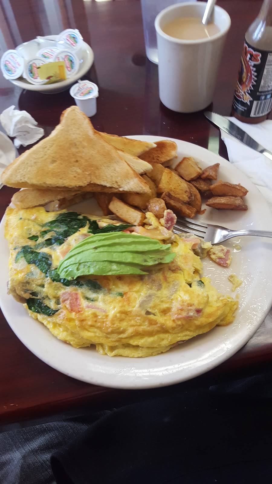 Sweet Briar Cafe and Ice Cream | restaurant | 11 Lindenwold Ave, Ambler, PA 19002, USA | 2155420272 OR +1 215-542-0272
