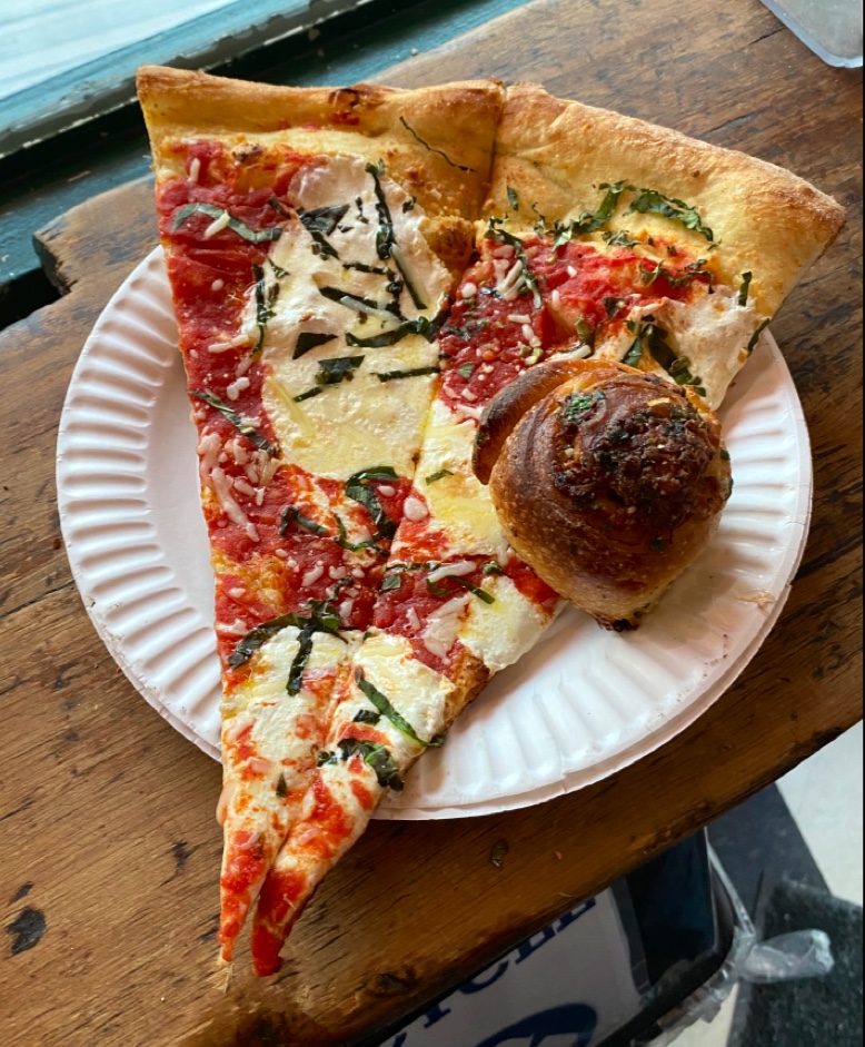 Williamsburg Pizza | meal delivery | 265 Union Ave, Brooklyn, NY 11211, USA | 7188558729 OR +1 718-855-8729