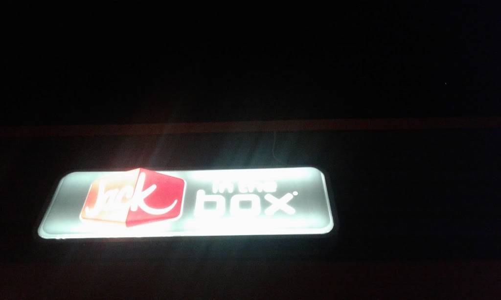 Jack in the Box | restaurant | 2008 E Hubbard St, Mineral Wells, TX 76067, USA | 9403255561 OR +1 940-325-5561