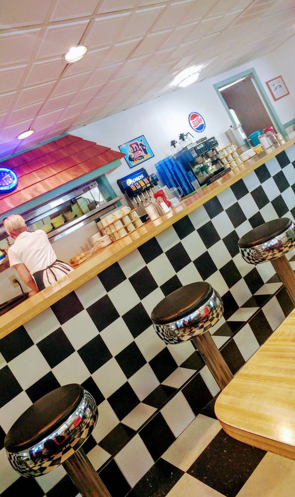 Nicks Diner | restaurant | 11740 William Penn Hwy, Huntingdon, PA 16652, USA | 8146437216 OR +1 814-643-7216