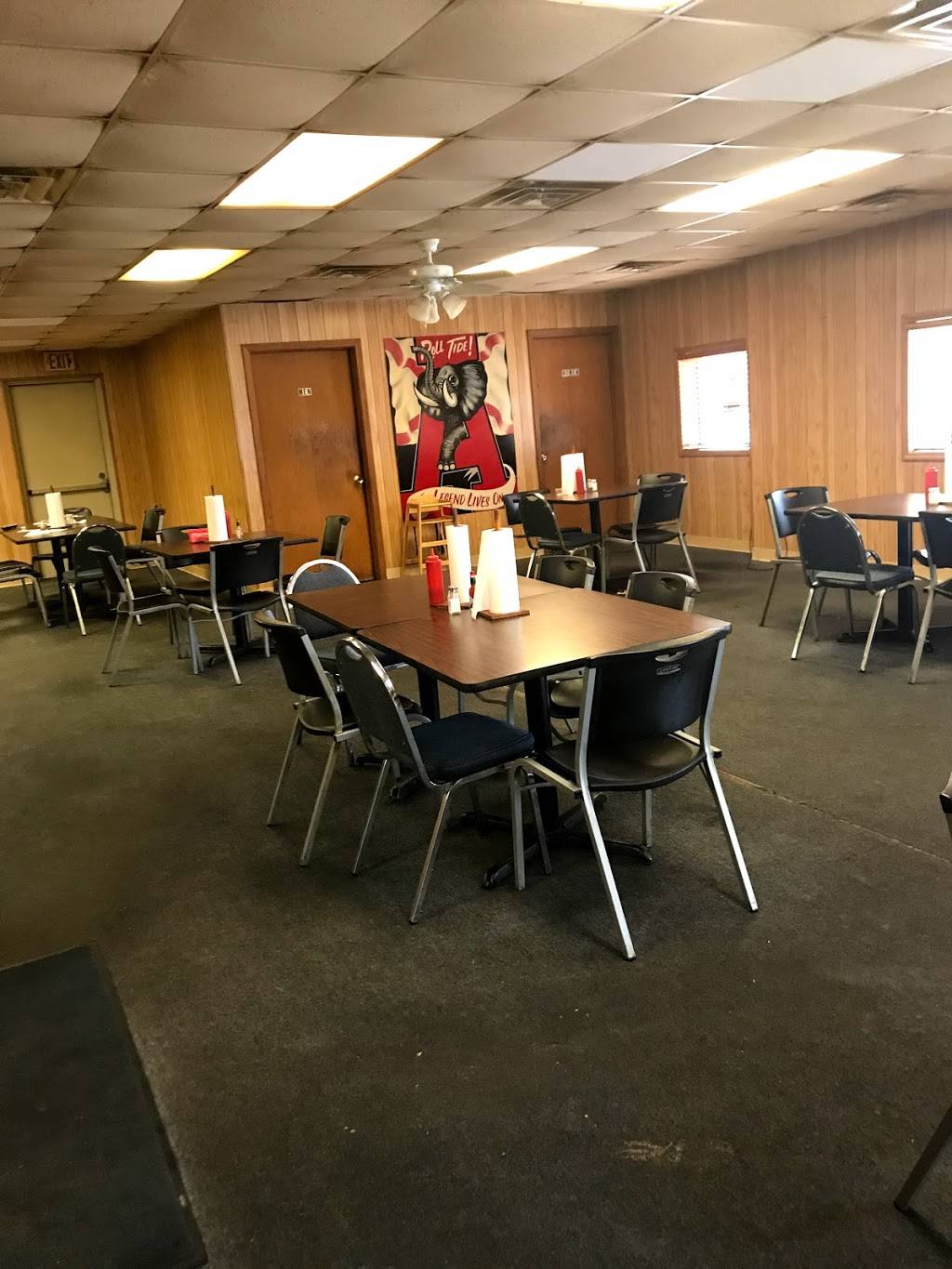 Big Johns Bar-B-Q | restaurant | 15888 Alabama Hwy 69 S, Moundville, AL 35474, USA | 2053716399 OR +1 205-371-6399