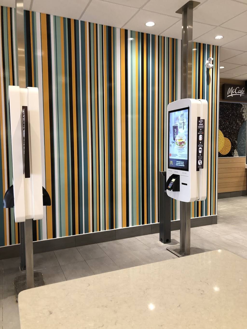 McDonalds | cafe | 4600 Route de Fossambault, Sainte-Catherine-de-la-Jacques-Cartier, QC G3N 1S6, Canada | 4188752420 OR +1 418-875-2420