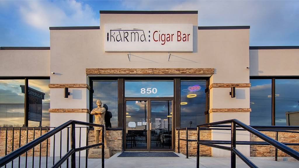 Karma Cigar Bar | night club | 850 81st Ave, Merrillville, IN 46410, USA | 2197560698 OR +1 219-756-0698